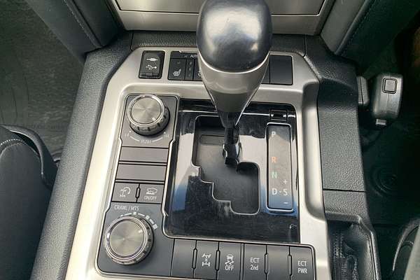 2018 Toyota Landcruiser Sahara VDJ200R