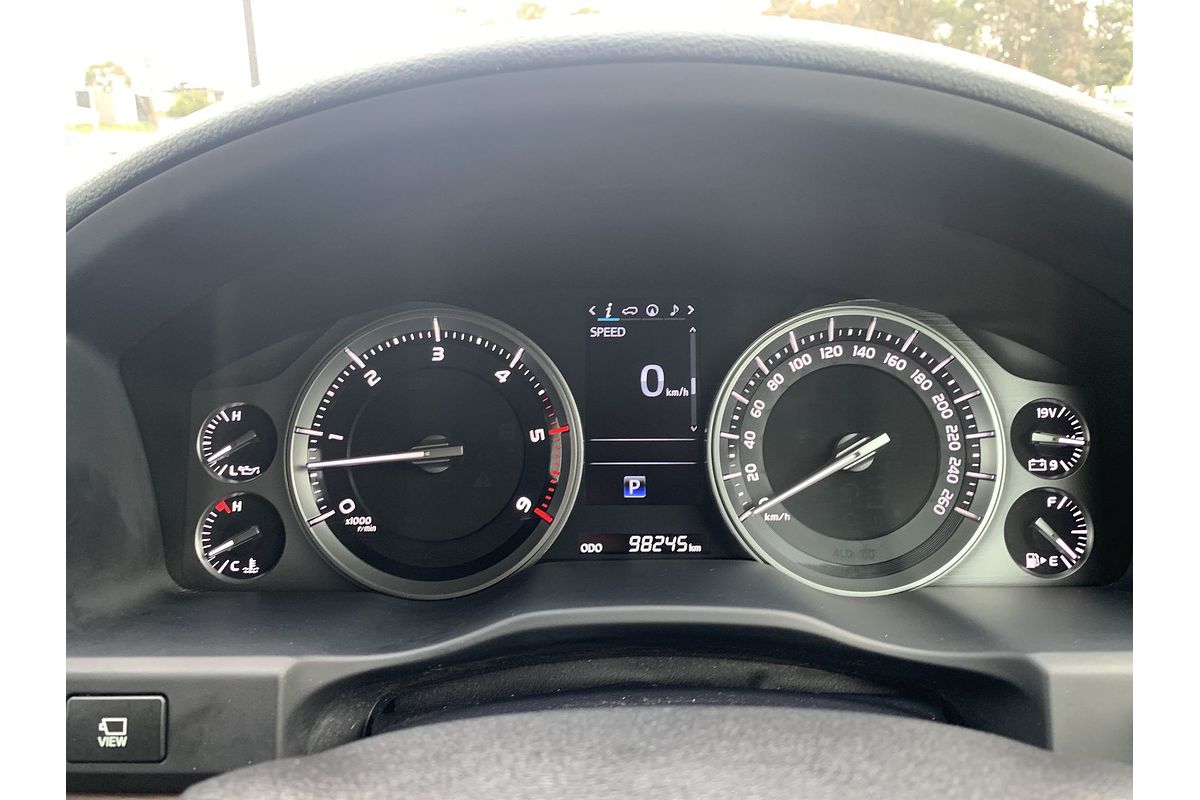 2018 Toyota Landcruiser Sahara VDJ200R