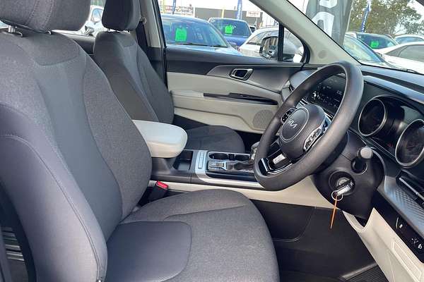 2023 Kia Carnival S KA4