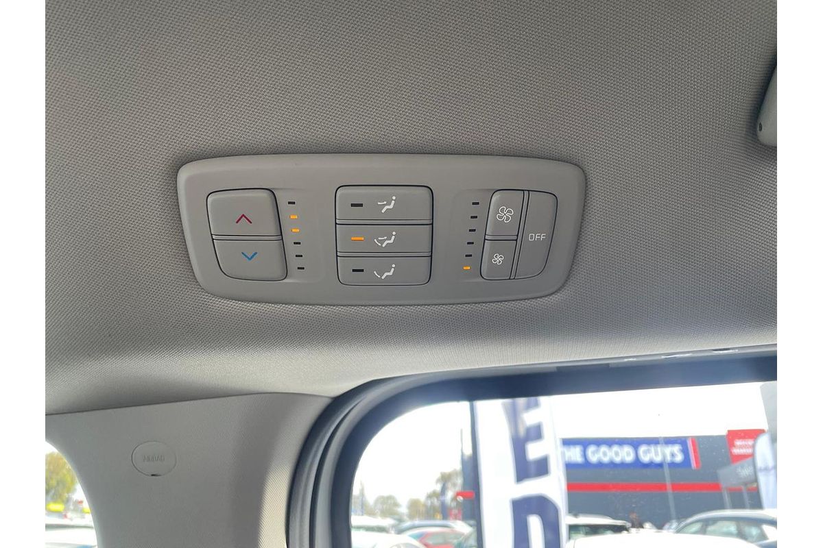 2023 Kia Carnival S KA4