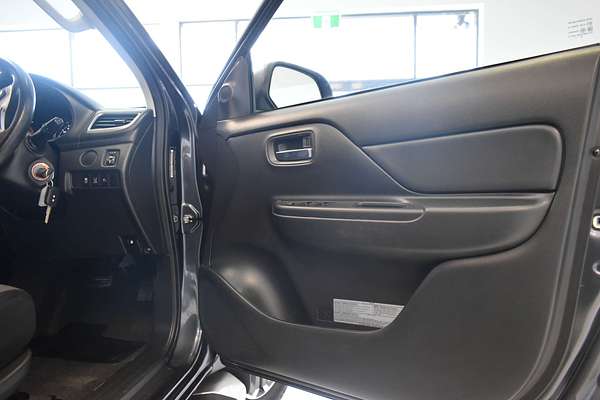 2020 Mitsubishi Triton GLX-R MR 4X4