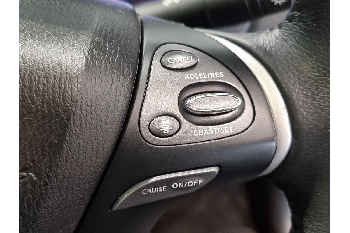 2020 Nissan Pathfinder ST-L R52 Series III