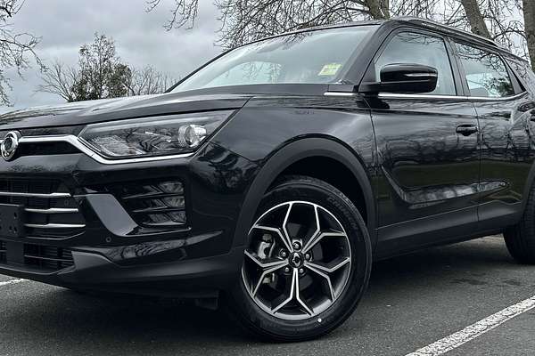 2024 KGM SsangYong Korando ELX C300