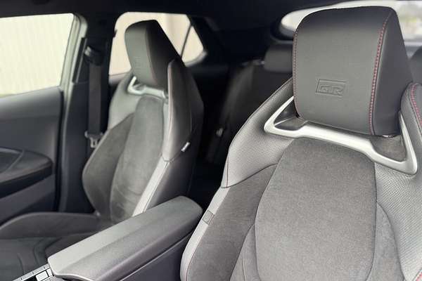 2023 Toyota C-HR GR Sport MAXH25R