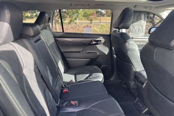 2021 Toyota Kluger Grande AXUH78R