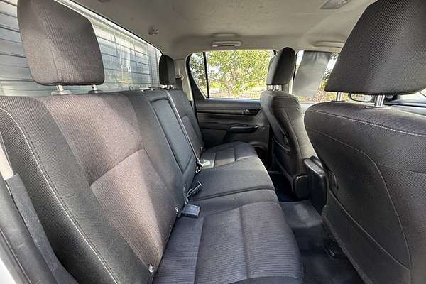 2018 Toyota Hilux SR GUN126R 4X4