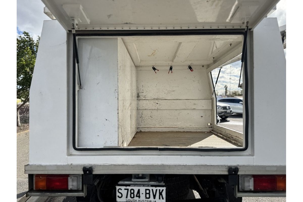 2018 Toyota Hilux SR GUN126R 4X4