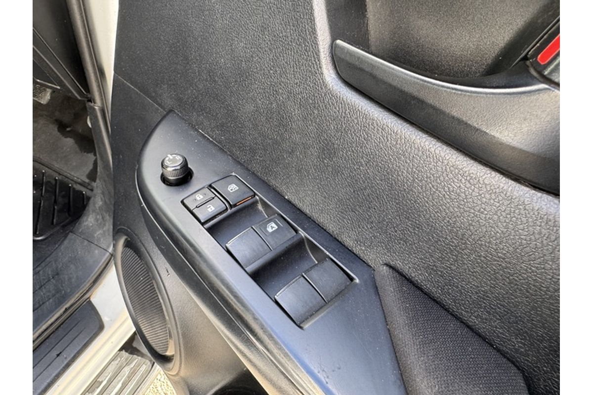 2018 Toyota Hilux SR GUN126R 4X4