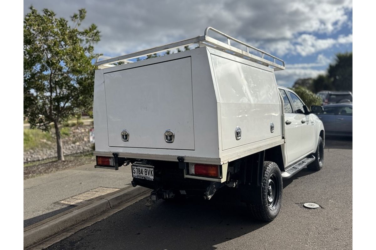 2018 Toyota Hilux SR GUN126R 4X4