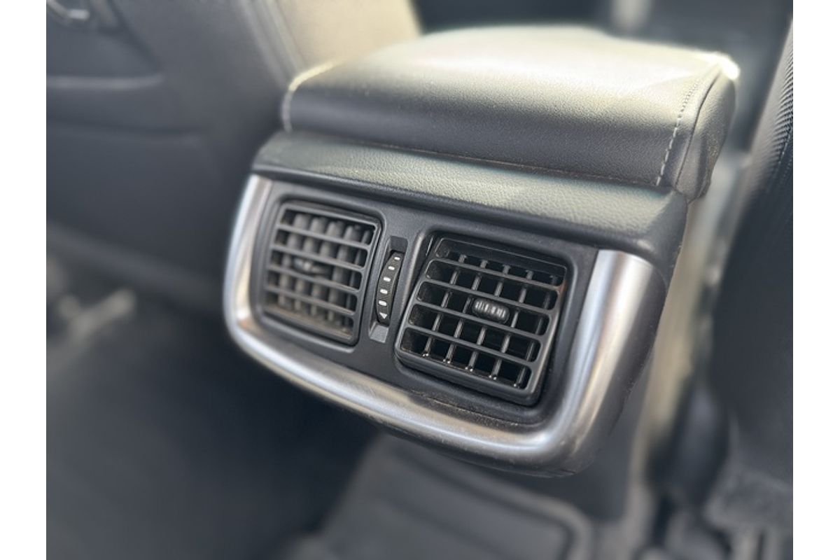 2018 Toyota Hilux SR5 GUN126R 4X4