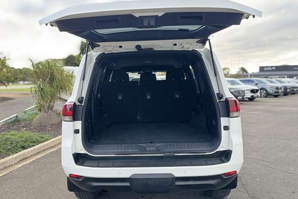 2023 Toyota Landcruiser GXL FJA300R