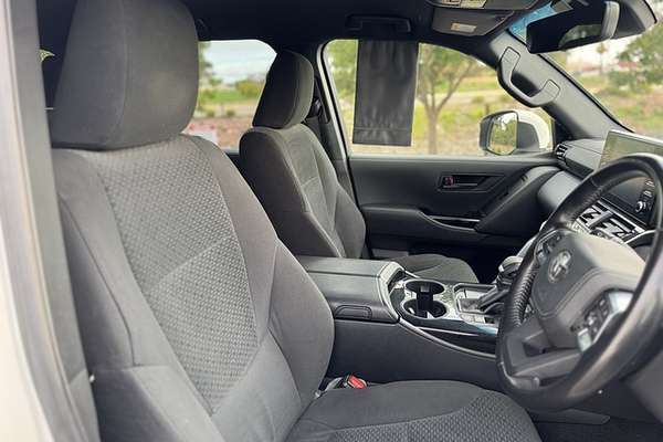 2023 Toyota Landcruiser GXL FJA300R