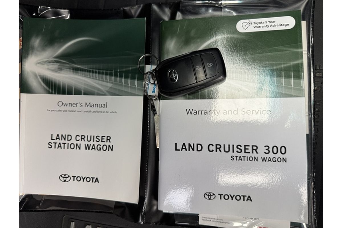 2023 Toyota Landcruiser GXL FJA300R