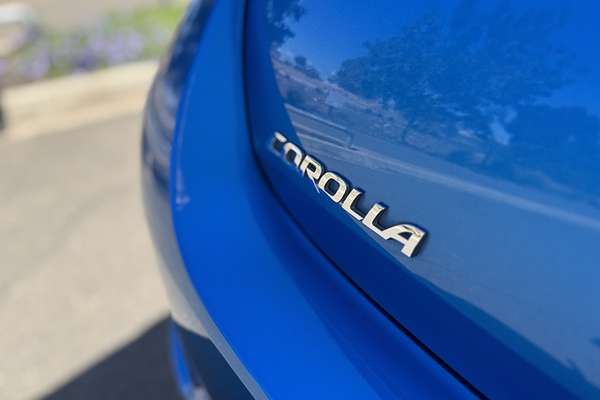 2015 Toyota Corolla Ascent Sport ZRE182R