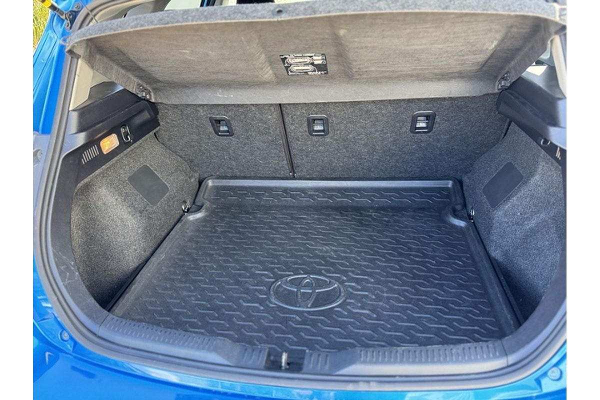 2015 Toyota Corolla Ascent Sport ZRE182R