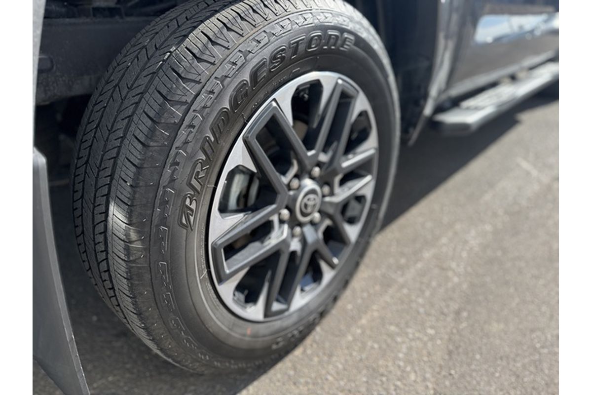 2023 Toyota Tundra Limited VXKH75L 4X4