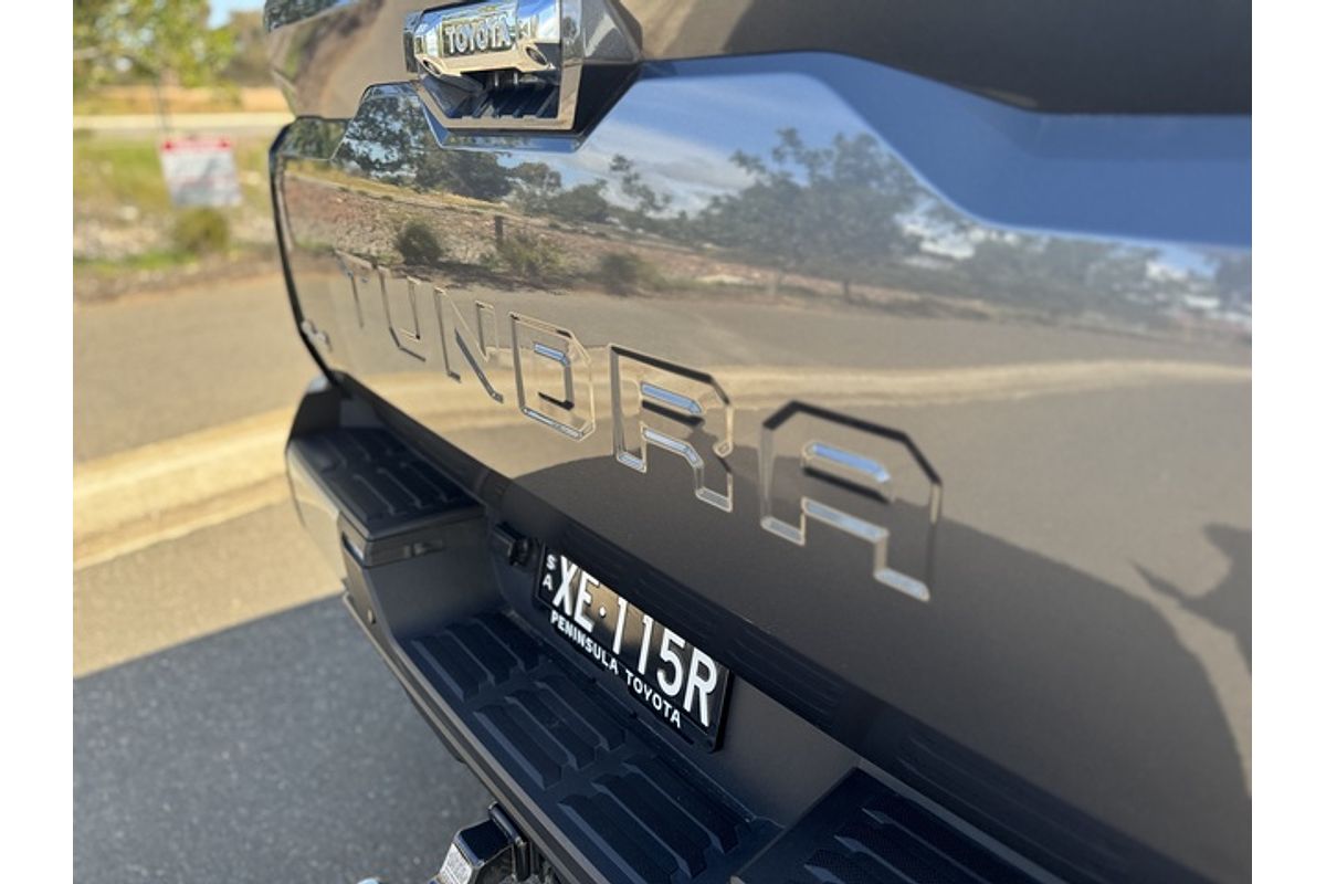 2023 Toyota Tundra Limited VXKH75L 4X4