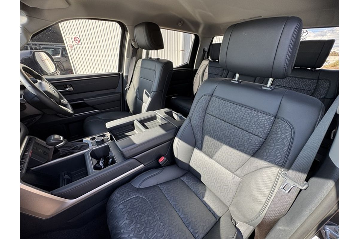 2023 Toyota Tundra Limited VXKH75L 4X4