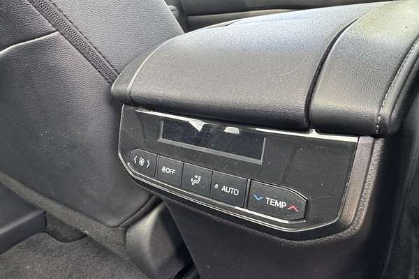 2024 Toyota Kluger Grande AXUH78R