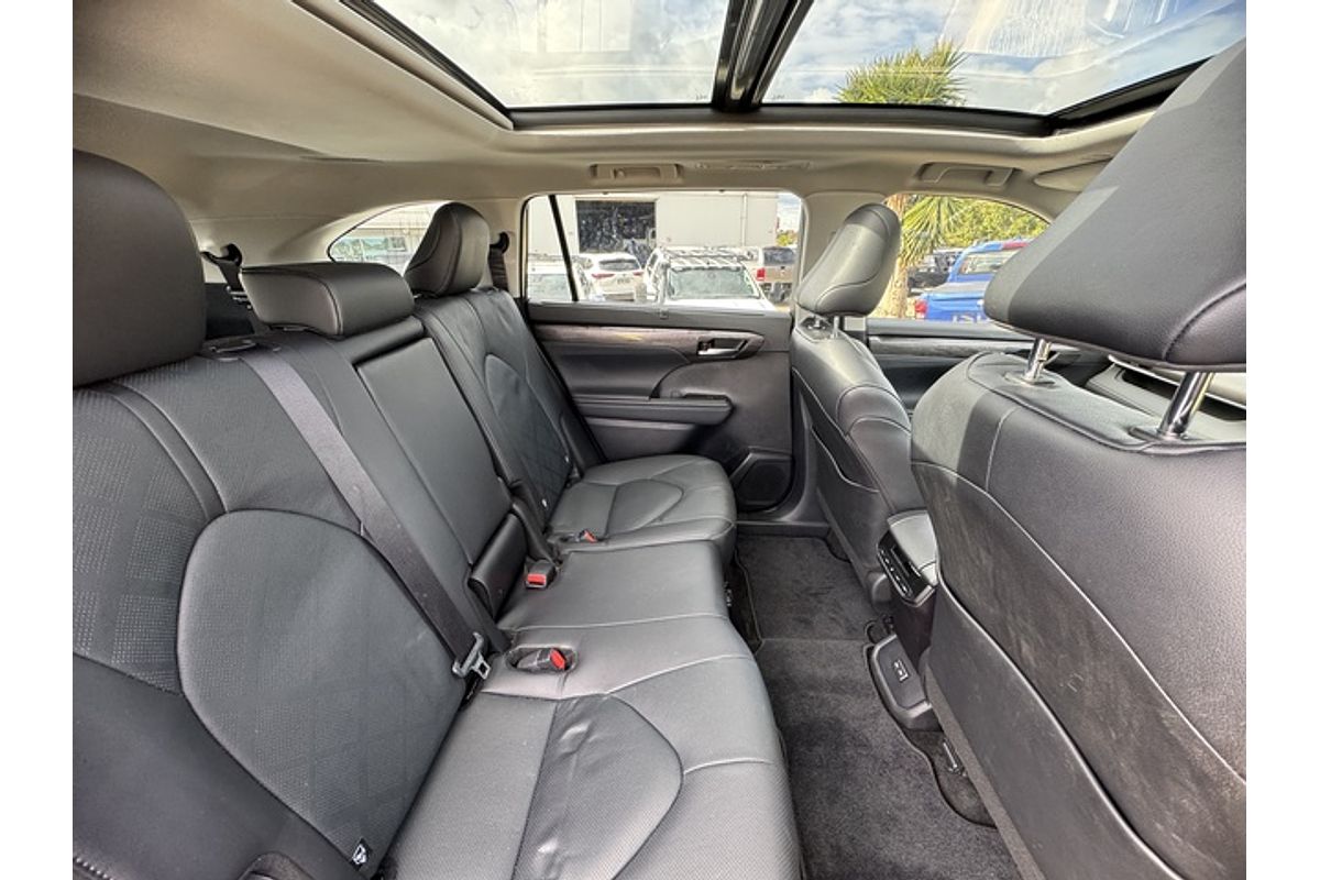 2024 Toyota Kluger Grande AXUH78R