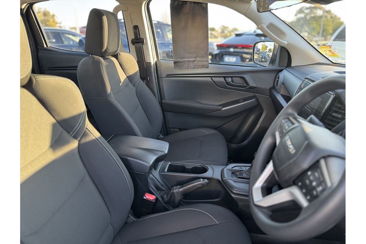 2023 Isuzu D-MAX SX High Ride Rear Wheel Drive