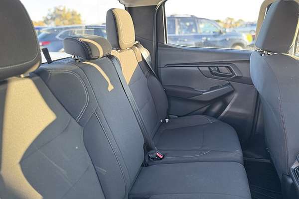 2023 Isuzu D-MAX SX High Ride Rear Wheel Drive