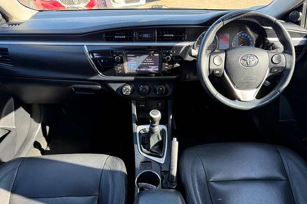 2015 Toyota Corolla SX ZRE172R