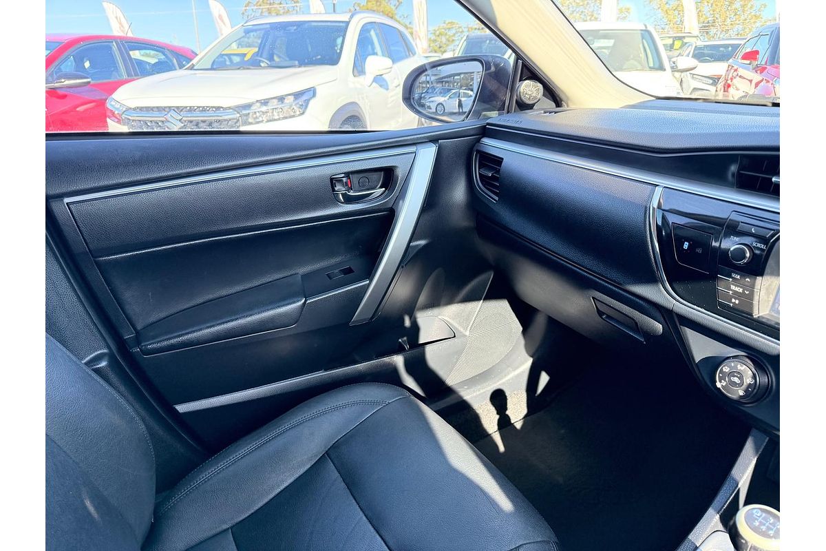 2015 Toyota Corolla SX ZRE172R