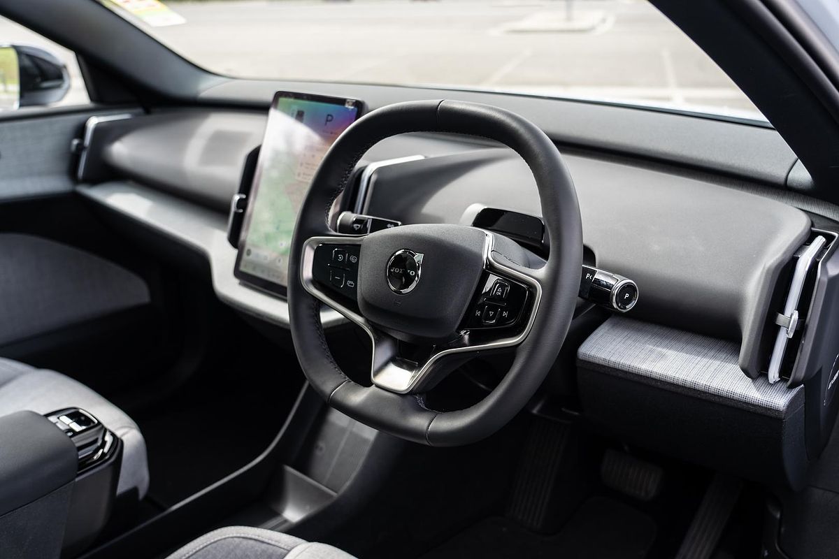 2025 Volvo EX30 Twin Motor Performance Ultra