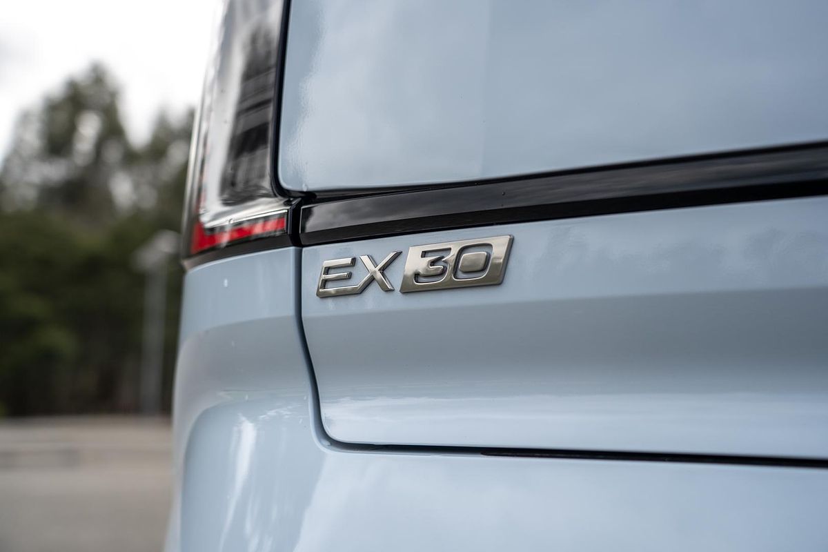 2025 Volvo EX30 Twin Motor Performance Ultra