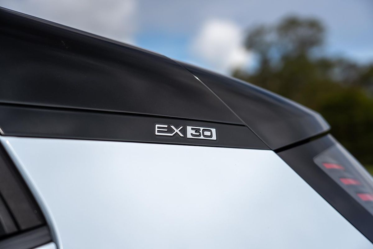 2025 Volvo EX30 Twin Motor Performance Ultra