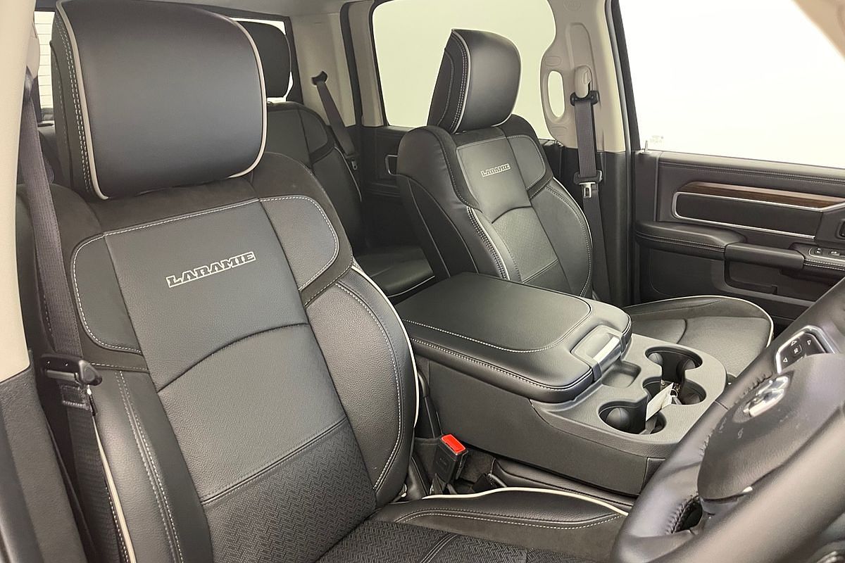 2023 RAM 2500 Laramie DJ Front Wheel Drive