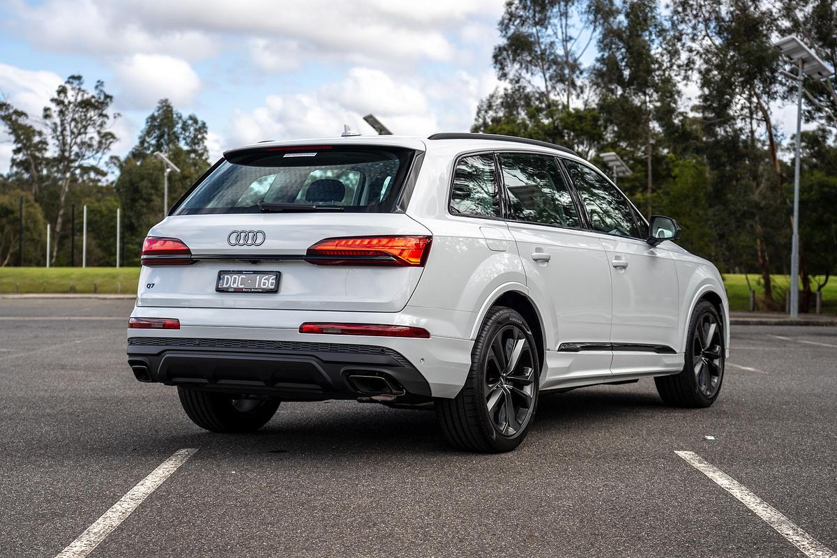 2025 Audi Q7 45 TDI 4M