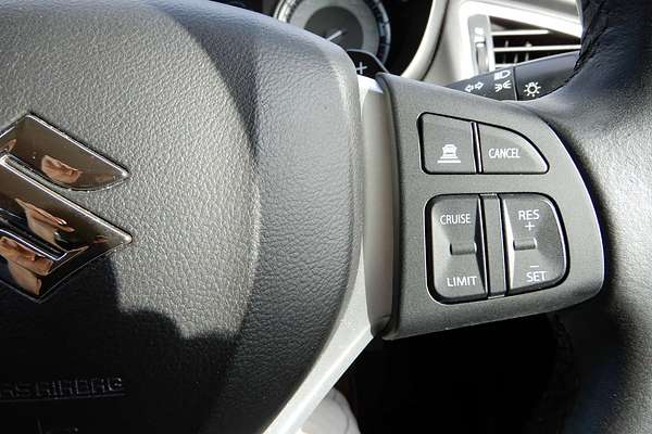 2023 Suzuki S-Cross GL+ JYB