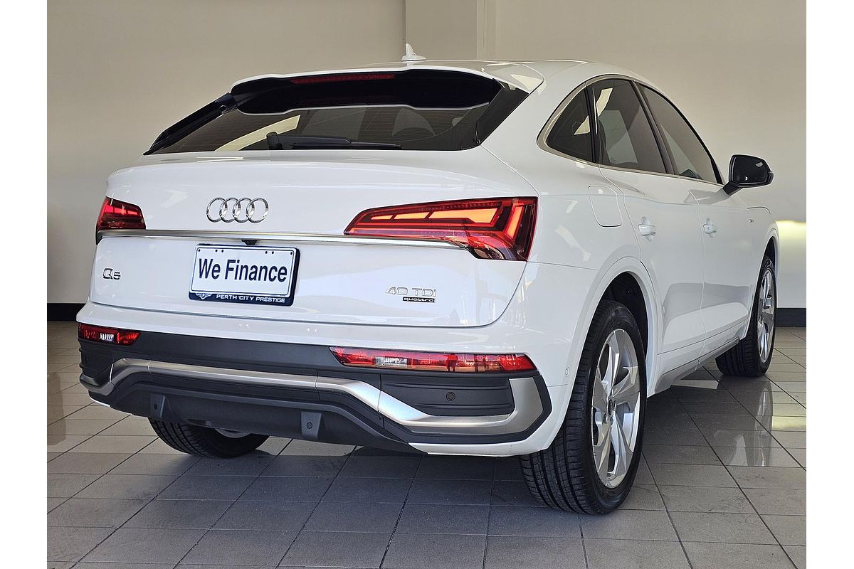2022 Audi Q5 40 TDI S line FY