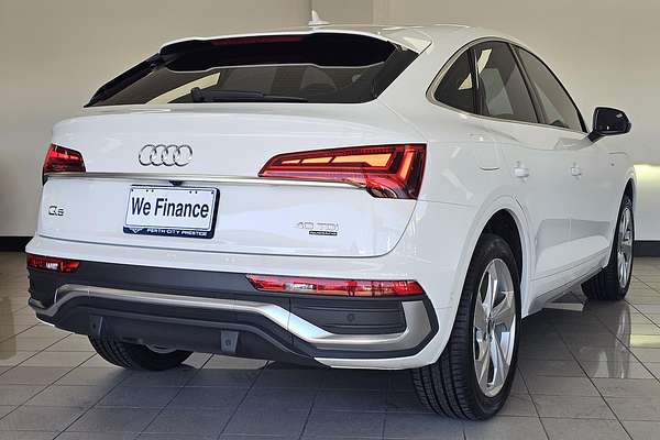 2022 Audi Q5 40 TDI S line FY