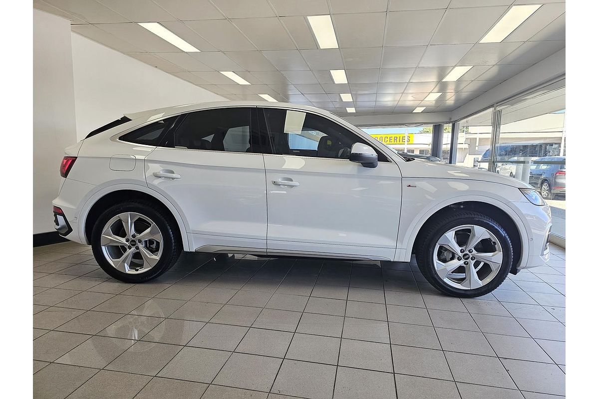 2022 Audi Q5 40 TDI S line FY