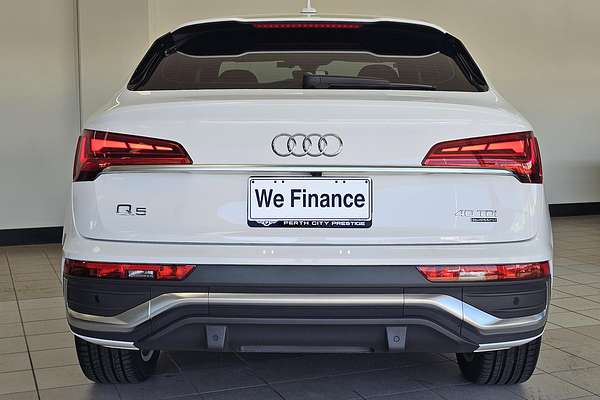 2022 Audi Q5 40 TDI S line FY