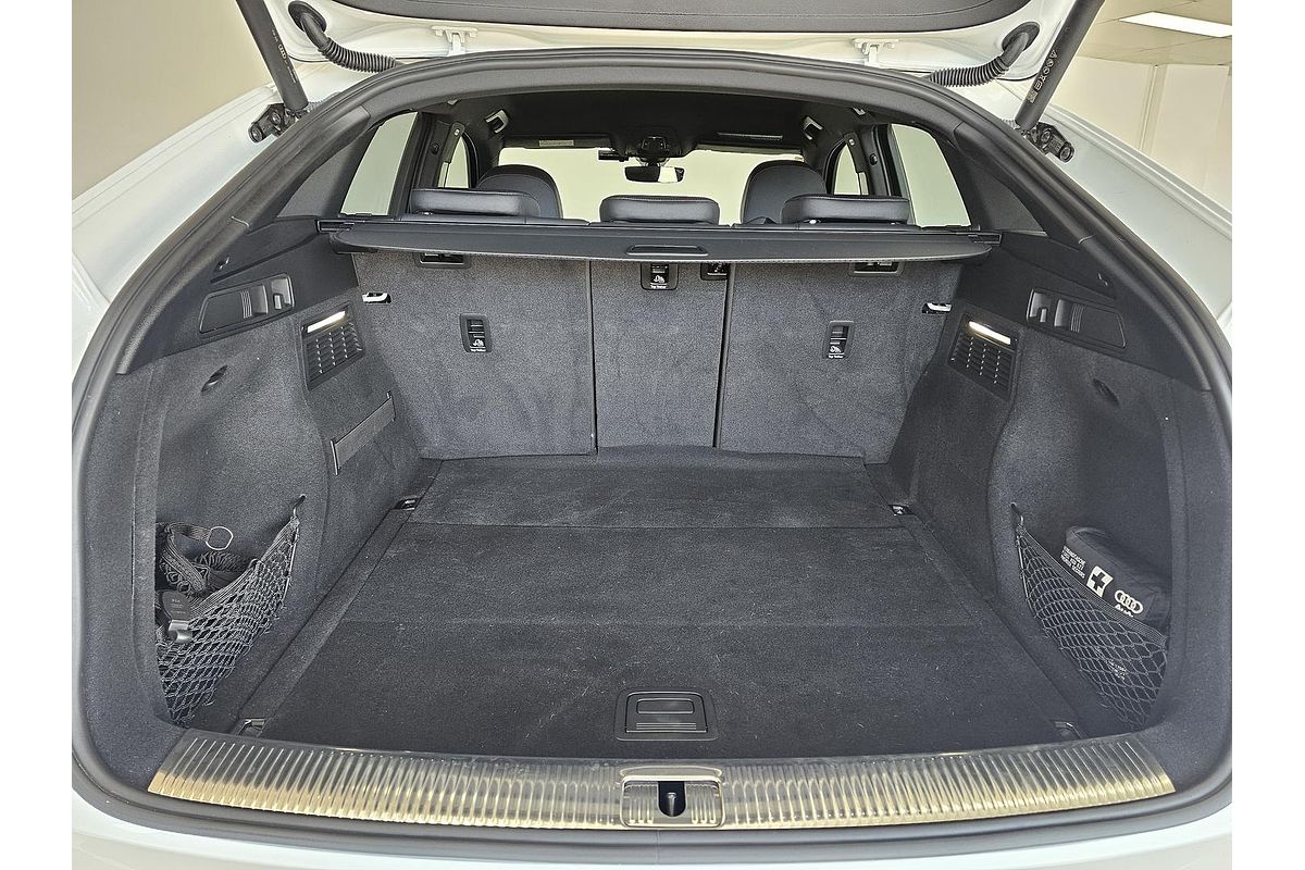 2022 Audi Q5 40 TDI S line FY