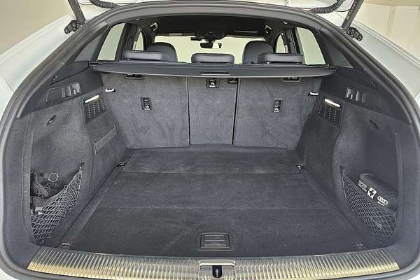 2022 Audi Q5 40 TDI S line FY