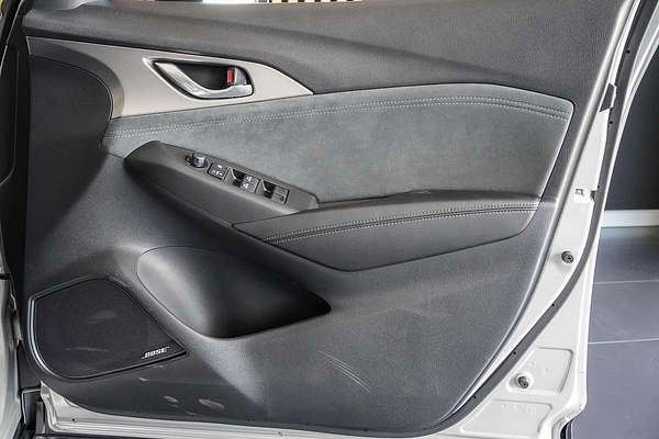 2025 Mazda CX-3 G20 Akari DK