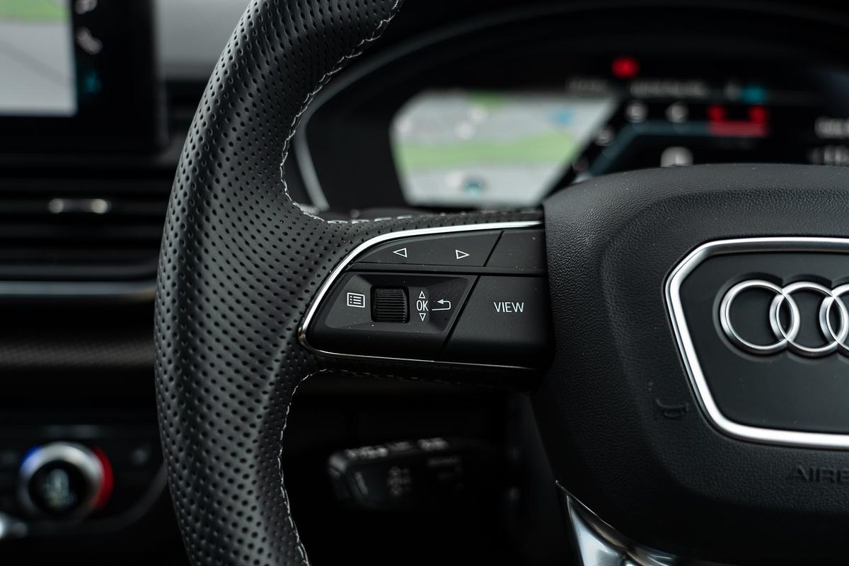 2025 Audi SQ5 TDI FY