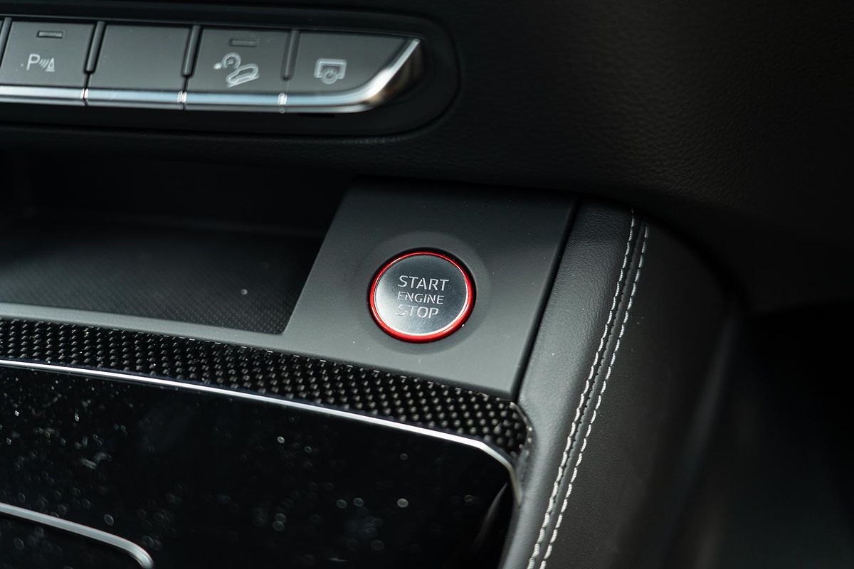 2025 Audi SQ5 TDI FY