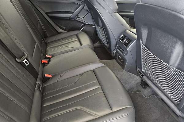 2022 Audi Q5 40 TDI S line FY