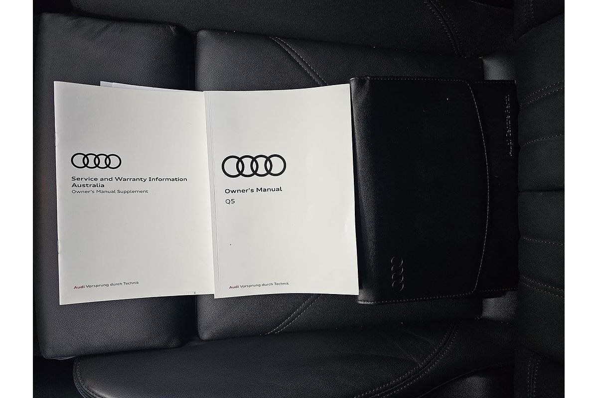 2022 Audi Q5 40 TDI S line FY