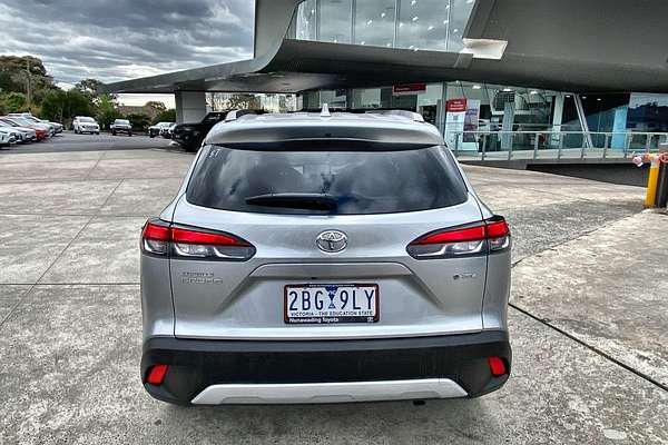 2024 Toyota Corolla Cross GXL MXGH10R