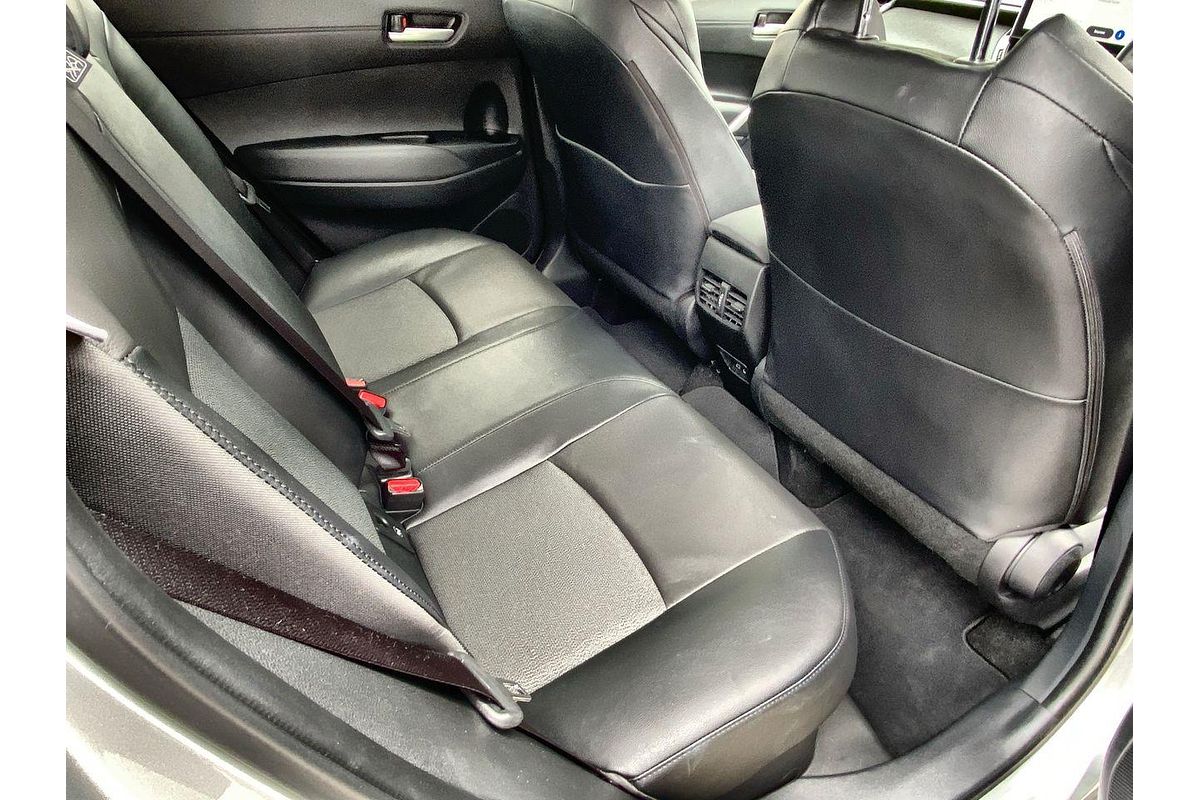 2024 Toyota Corolla Cross GXL MXGH10R