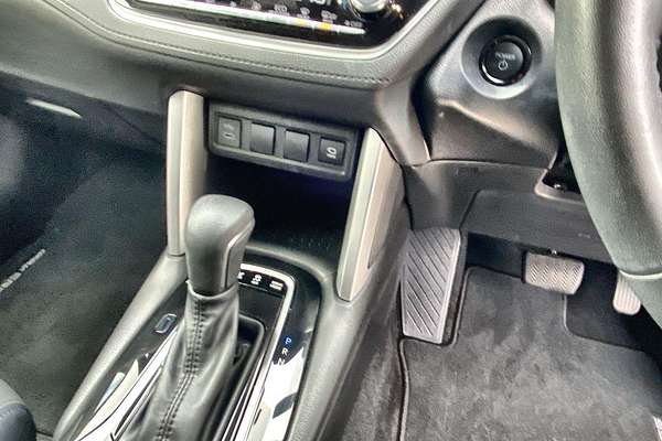 2024 Toyota Corolla Cross GXL MXGH10R