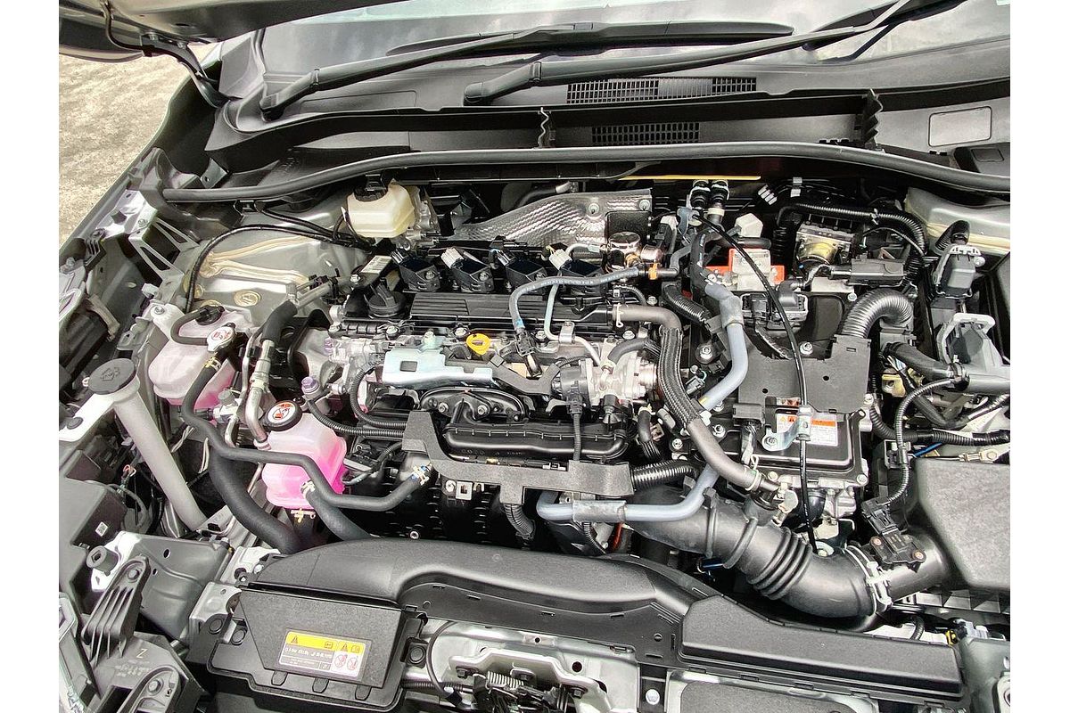 2024 Toyota Corolla Cross GXL MXGH10R