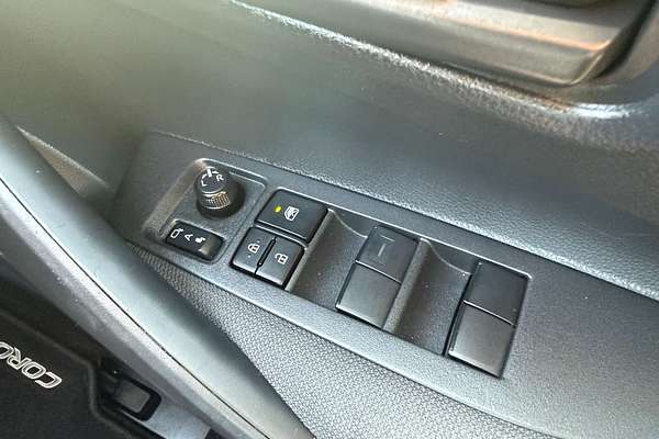 2024 Toyota Corolla Ascent Sport Hybrid ZWE219R